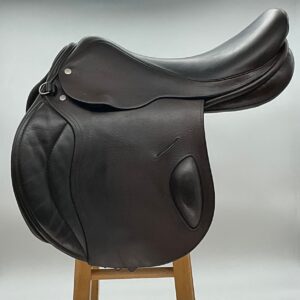C4 Master Jump 17.5 M Saddle