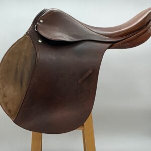Stubben Siegfried 17.5 W (31.5) Brown Saddle