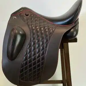 5714 Novaflex Bolero Dressage Deluxe 17.5 Saddle